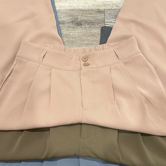 Worn Once!! Set of 6 High Waisted Zipper Pocket Shirred Straight Leg Work Pants - Picture 7 of 12